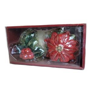 Holiday poinsetta salt and pepper shakers